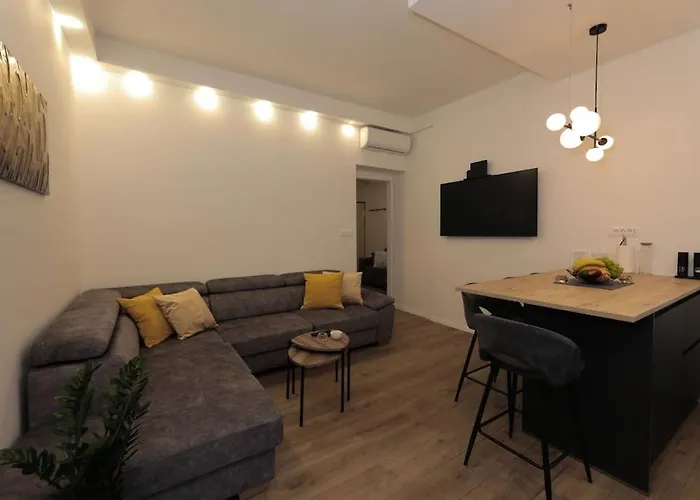 Tata 아파트 스플리트